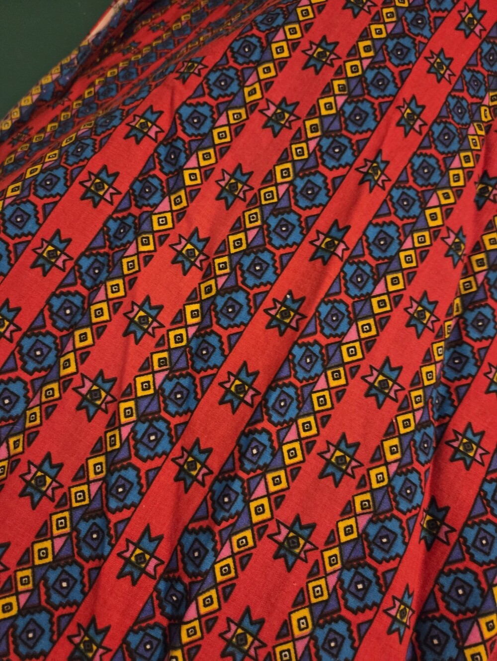 Vintage Super Rare Tribal Looking Sewing - Quilting - Crafting Cotton Fabric 4yd